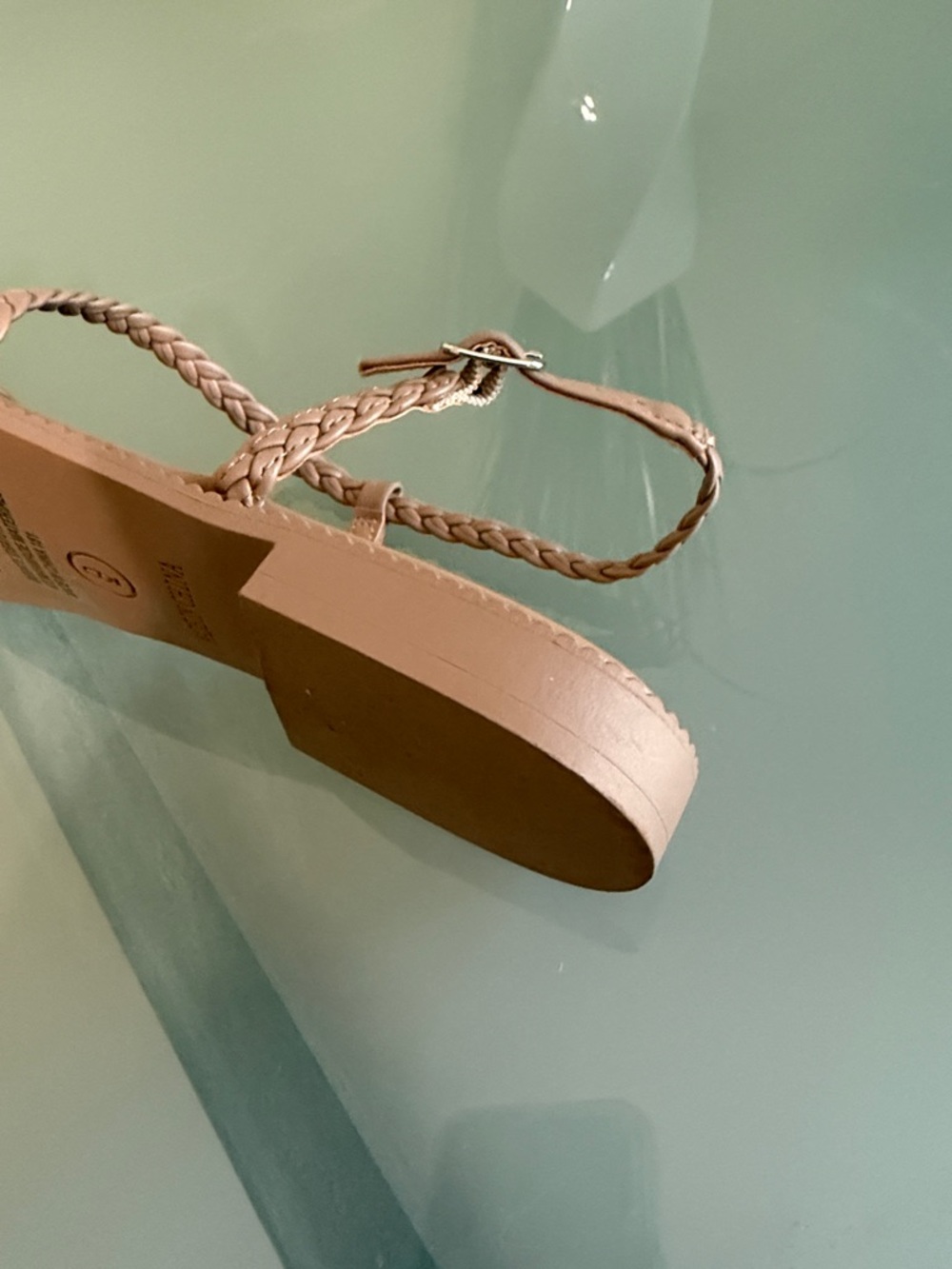 Steve Madden Braided Tan Strappy Flat Summer Sandals Size 9 - Picture 7 of 9